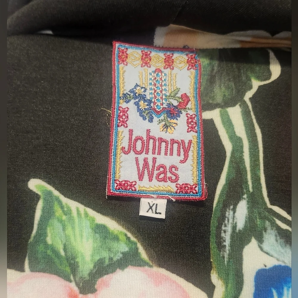 Johnny Was Cream Teddy Jacket with Black Floral-Lined Hood Reversible Size XL - Picture 5 of 5